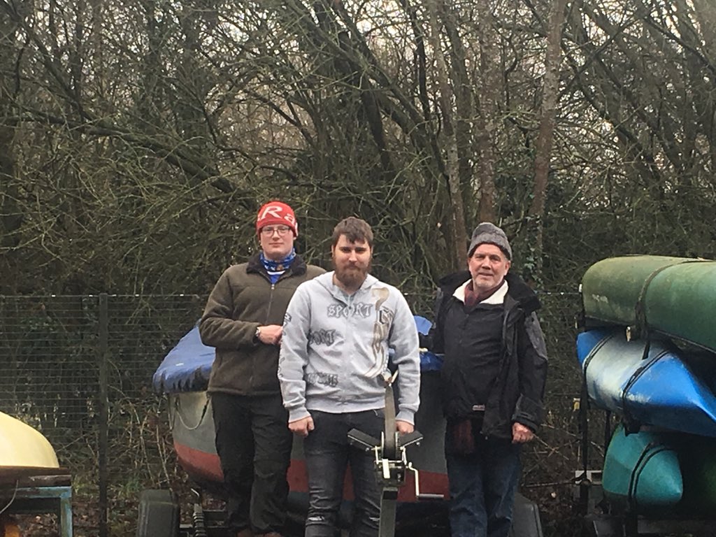 Thanks for the staff team for there help with the removal of the unit Viking from the river Thames this morning.  We  will be hold a Maintenance Day early in the new year any help appreciated