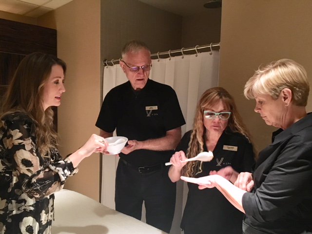 HiltonCareers's tweet photo. December is #Spa & #Recreation Appreciation Month! As if you didn't already love your #MessageTherapist 💆 Be sure to send them a big 'Thank You!' https://t.co/JP5ddxdCe5