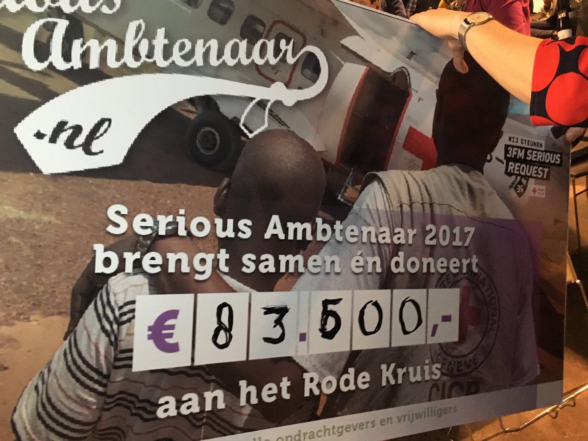 OMG!!! Hebben jullie het bedrag gezien dat de ambtenaren van <a href="/seriousambt/">Serious Ambtenaar</a> vandaag hebben opgehaald???? #kippenvel #7eSA ^MS