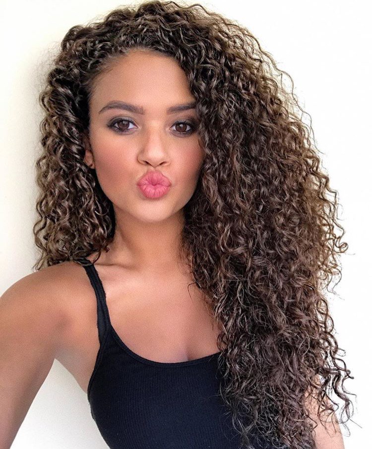 HairOne_'s tweet photo. @madisonpettis looking gorgeous as ever showing off her fabulous curls! This look is one of #HairOne top #HairGoals https://t.co/Wo279MPvId