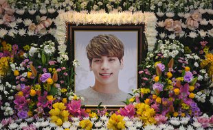 Fanateiyk's tweet photo. Thank you for everything! ❤️
Even though you have left, you will remain forever in our hearts. 
And rest in peace! 💐👼💖 
Our angel, we are love you!😭😷💘

https://t.co/x9IPDO28yZ …
https://t.co/J3nRfkGjlk …

 #RestInPeaceJonghyunSHINEE #ANGELJONGHYUN #shawolstaystrong https://t.co/trROauxoBQ