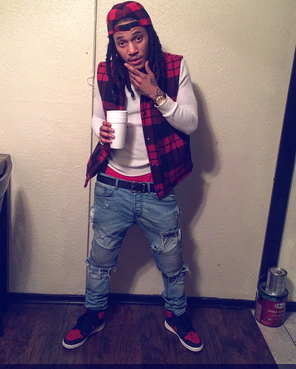 TheRealGerami1's tweet photo. I’m goin in fa the rest of my fam still here. Jus wish dese niggas could’ve been right on side me, still here. #LLBX2 #BENBIG #WHOIDOITFOR https://t.co/O3AM29MH5A