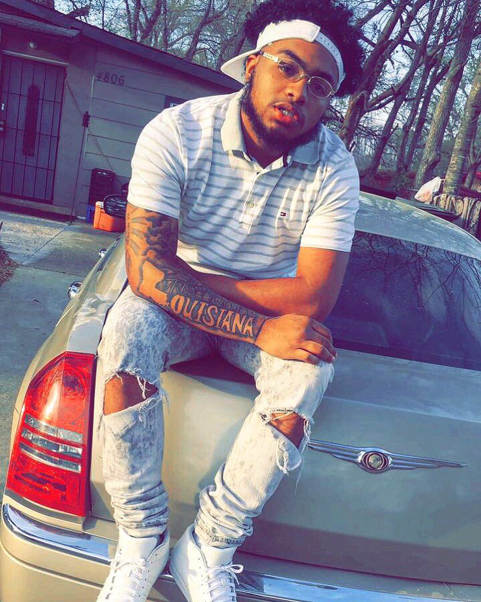 TheRealGerami1's tweet photo. I’m goin in fa the rest of my fam still here. Jus wish dese niggas could’ve been right on side me, still here. #LLBX2 #BENBIG #WHOIDOITFOR https://t.co/O3AM29MH5A