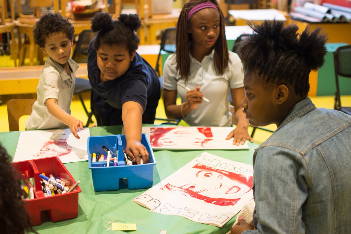 BOOMConcepts's tweet photo. #BOOM x @remakelearning at @cmoa. Kids loved screen printing w/ @DSKinsel @juliemallisart and the team. 📸 by @sjbader_media https://t.co/UB7MaSfJls