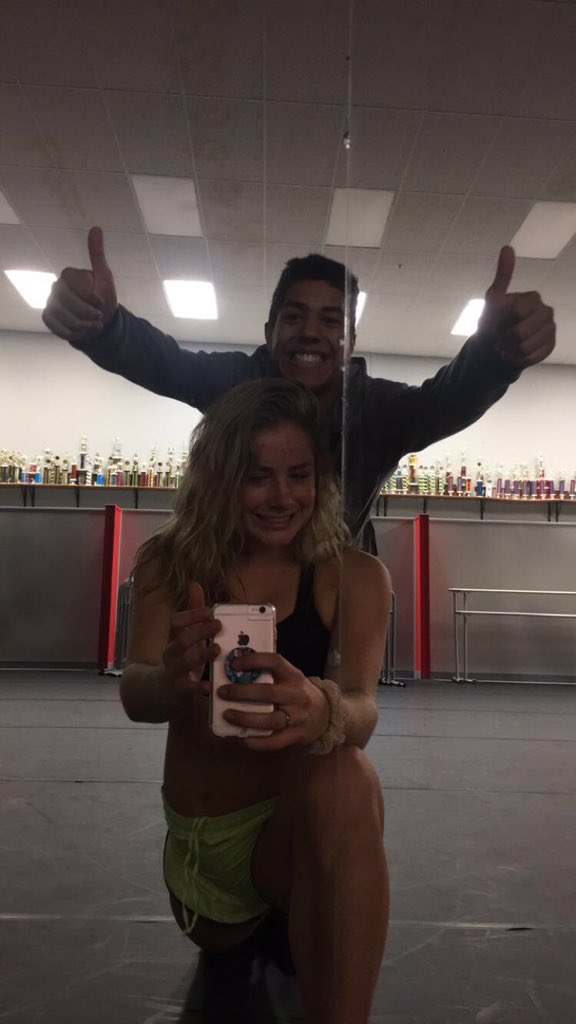 brittanobs's tweet photo. Happy birthday to my partner in crime 💃🏼 Hope ur day is filled w/ lots of dancing &amp; NY gyro 🥙🎉 https://t.co/cAvtYgfvBD