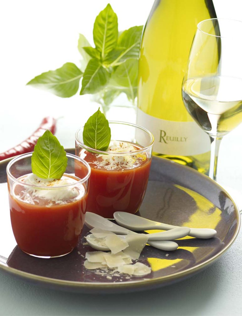 MyLoireValley's tweet photo. ~INSTANT GOURMAND~ #Sancerre #Pouilly #Quincy #Reuilly #Menetou... Pour accompagner vos repas de fête, pensez aux @VinsCentreLoire ! 🥂 #ValdeLoire #VinsCentreLoire #BIVC https://t.co/iRKUZ1mDqa