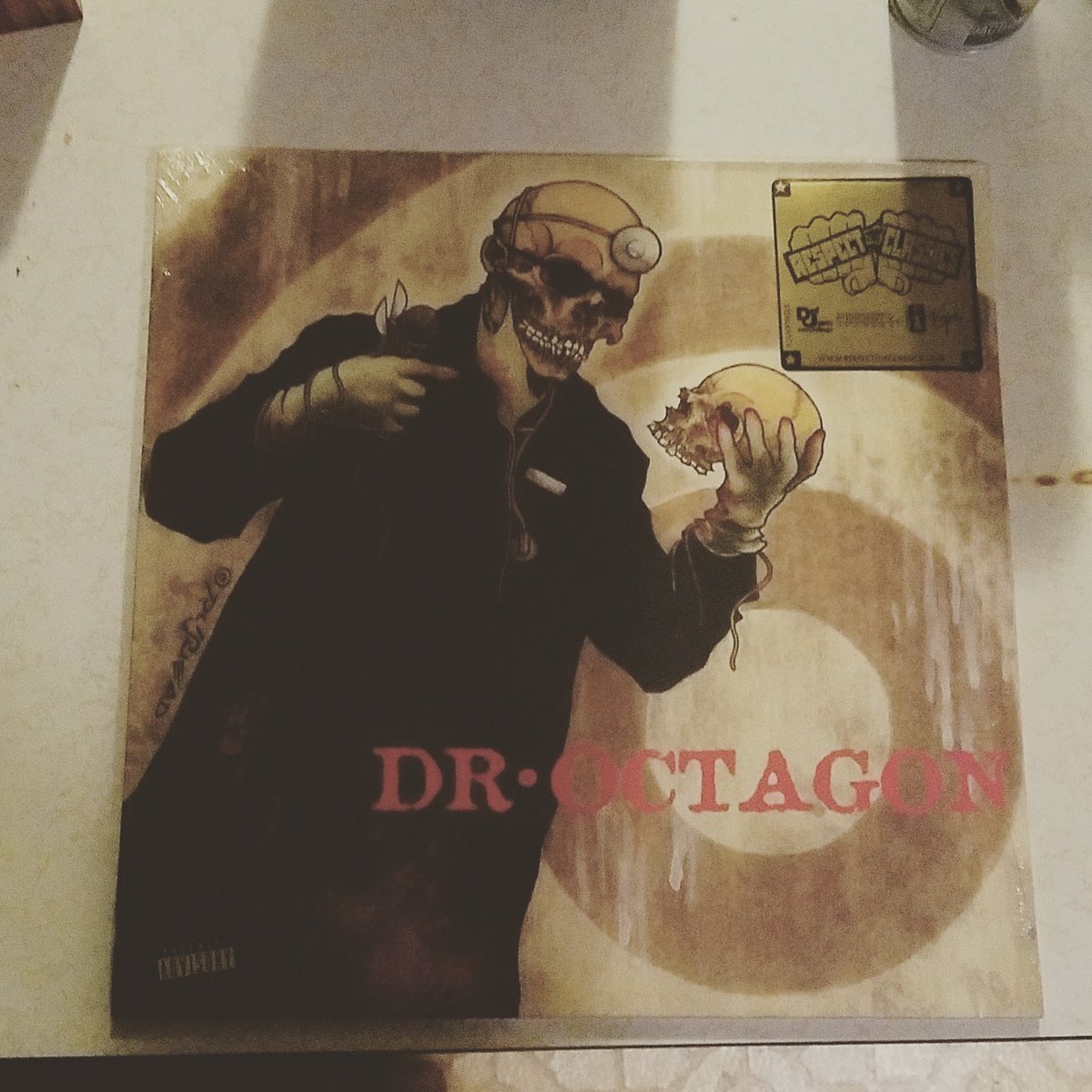 Flatjaw's tweet photo. Early xmas gift from a friend! One of my favorites #hiphop #vinyl #droctago https://t.co/wQpIsLKoaa