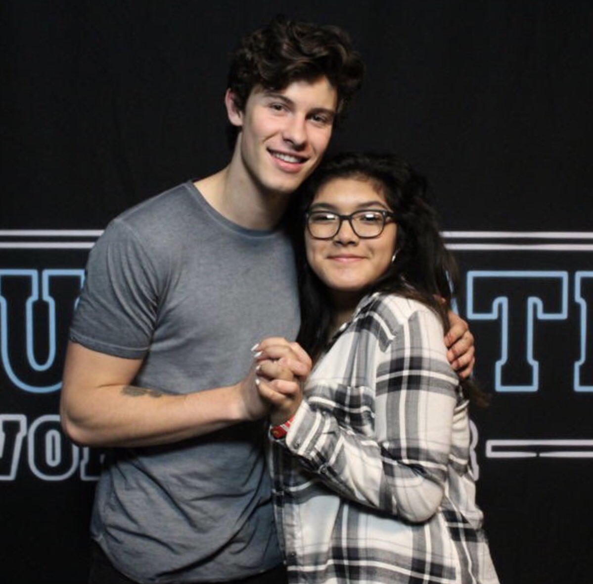 lolxcelest's tweet photo. #IlluminateWorldTour 💕💕 https://t.co/n9xiMaTeN8