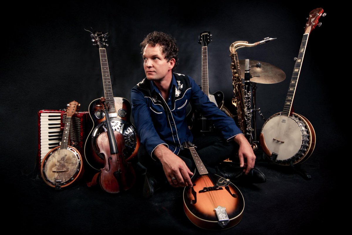 The amazing South African folk collective, The Oh So Serious <a href="/Theohsoserious/">Tʜᴇ Oʜ Sᴏ Sᴇʀɪᴏᴜs</a> , is our Featured SA Artist of the Week on the SA Music Zone with <a href="/UnicornChat/">The Unicorn</a>  at 6:45 this evening ... #zoneradio #samusiczone #samusicrocks #capetown #online #music #radio