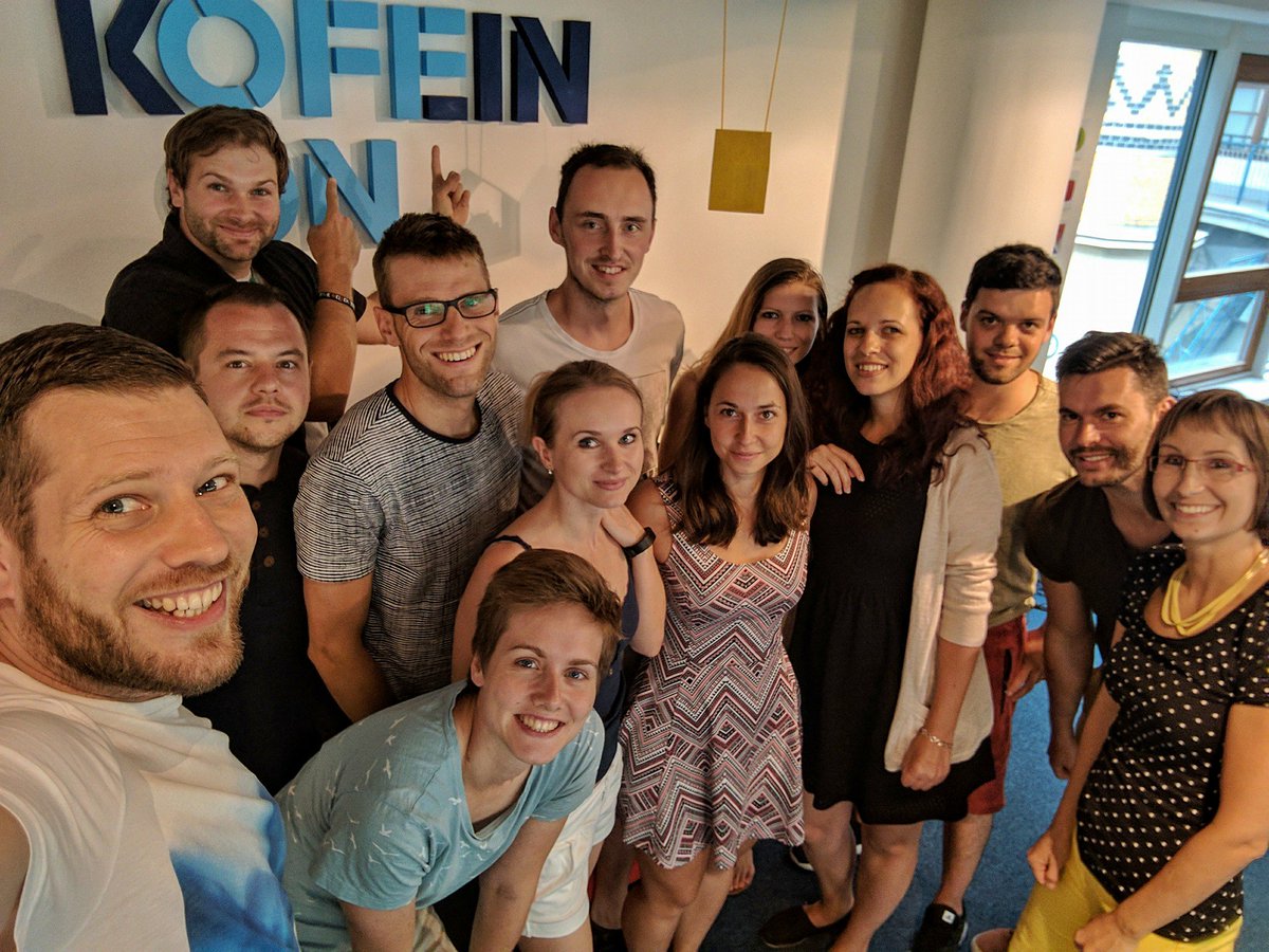 V <a href="/agenturakofein/">agentura KOFEIN</a> se dějí velké věci. Hledáme proto nadšené PPC specialisty (juniory i seniory), projekťáky, accounty. Více od každého ;) Na plný úvazek. Napiště mi zprávu. Poctivá práce pro klienty + férové pracovní podmínky ;) RT potěší :) #VelkyRok2018