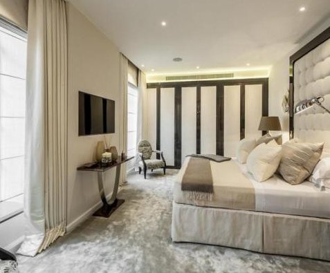 PropertyPP's tweet photo. #PropertyofTheDay is this 3 bedroom apartment in #Knightsbridge, presented by #HarrodsEstates! https://t.co/BK6W3sutpA #PropertyFeatures https://t.co/ix5HBEwPKT