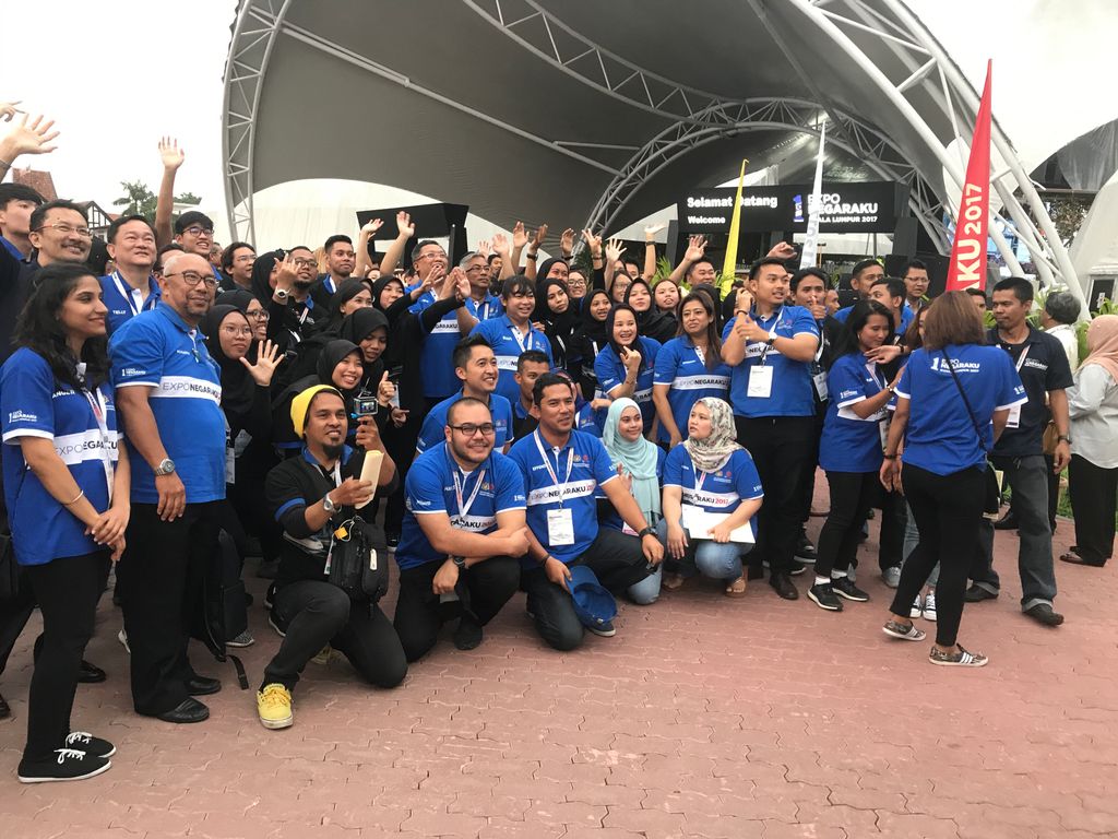 exponegaraku's tweet photo. #ExpoNegaraku telah berakhir pada Jumaat lalu dan pasti ia meninggalkan sejarah dan kenangan kepada para pengunjung yang telah datang ke Ekspo ini. 

Kongsikan pengalaman dan kenangan manis yang anda telah rasai di #ExpoNegaraku! https://t.co/8tzUcaTctD
