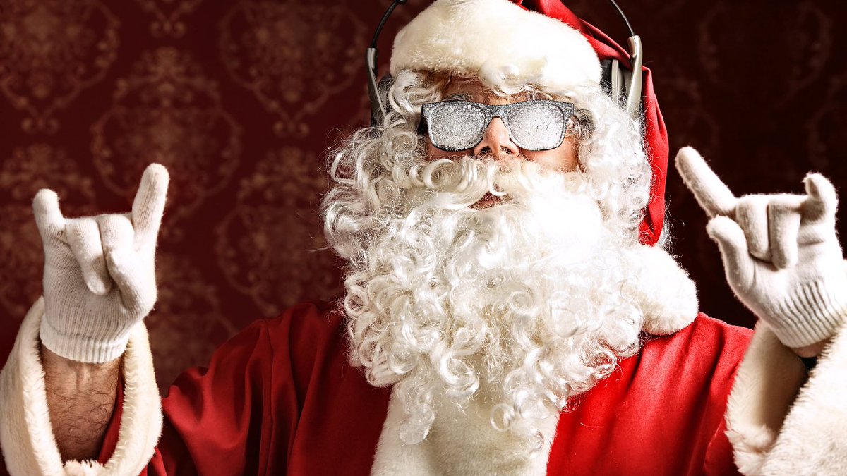 UserviceToken's tweet photo. Crypto Gifts for the New Year! 
https://t.co/SLKc1xDMMP
Times change - and now it's time to give new gifts! Trendy Santas choose UST tokens!
#uservicetoken #usrv #usttoken #blockchain4cars #userviceteam
Telegram: https://t.co/LZcx3h9EUb https://t.co/y56LlyJ3rS