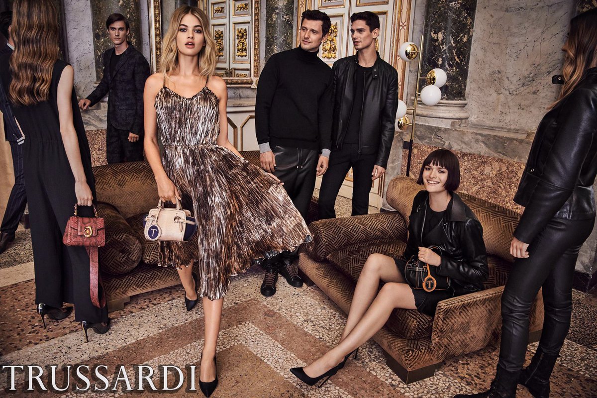 StoreBrandsVIP's tweet image. Find perfect presents for people you love🎁
storebrandsvip.com
#gift #giftideas #shopping #shopaholic #onlineshopping #holiday #AllIWantForChristmas #fashion #madeinitaly #menfashion #italy #trussardi