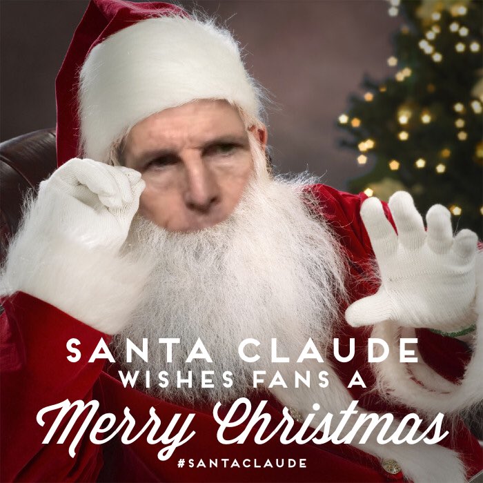 Leigh984's tweet photo. A very #MerryChristmas from #SantaClaude ahead of tonight’s game @LCFC vs @ManCity at the @KingPowerhq stadium tonight @BBCLeicester @ady_dayman @StringerSport @BBCRLSport https://t.co/gBhTNceyRc