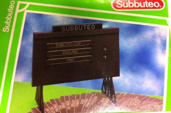 90sfootball's tweet photo. Retweet if you remember owning a Subbuteo scoreboard! https://t.co/Vco65URVQT