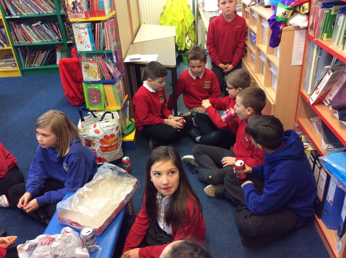 Mrs B ICT tweet media