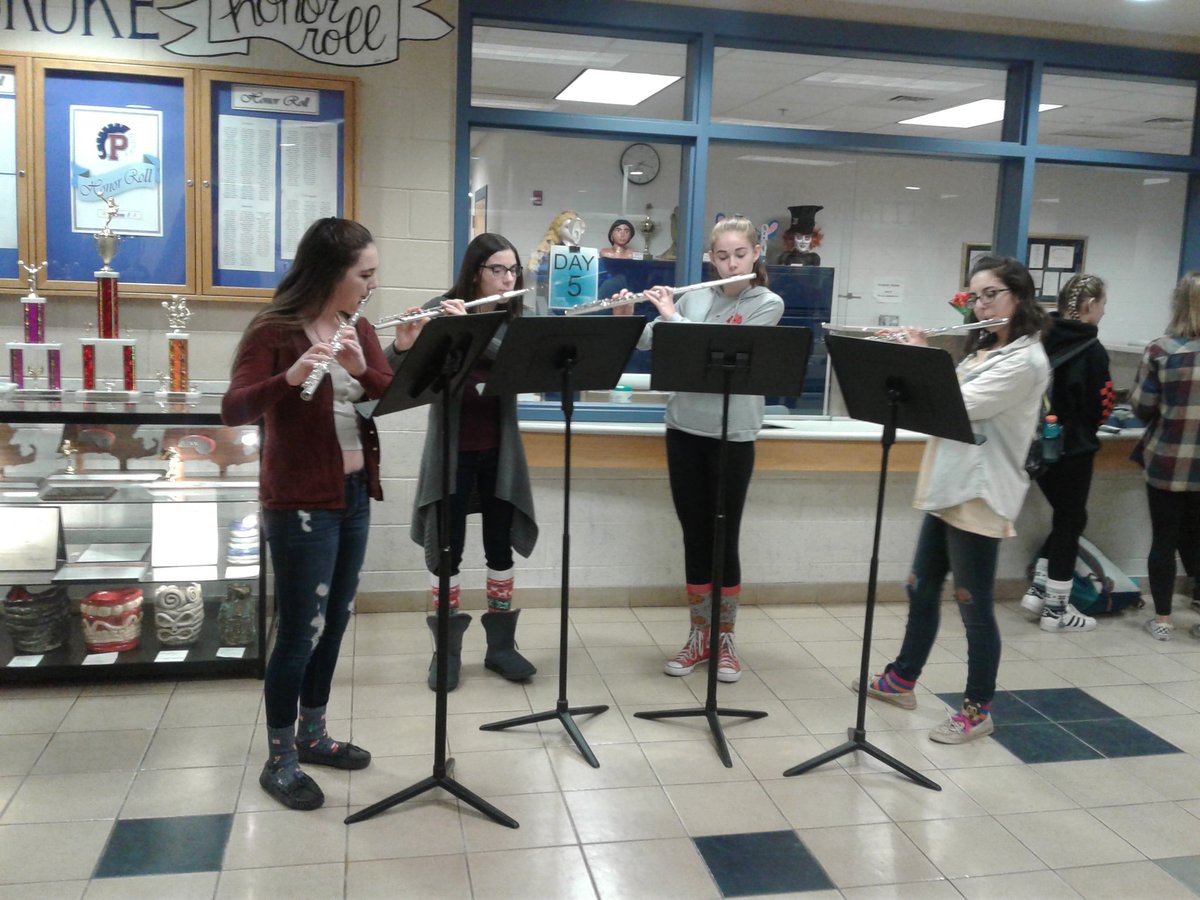 pembrokebands's tweet image. Spreading some holiday cheer through PHS this morning!