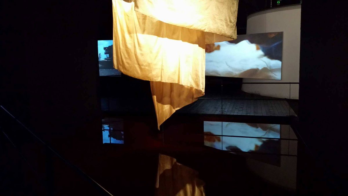 mahliaamatina's tweet photo. Totally Awestruck! Incredible #exhibition @cececebe in #Barcelona entitled ‘After the End of the World’ – all about #climate change, human impact on natural systems and #society’s responsibility to future generations. #immersiveinstallations #Anthropocene #climatechange #CCCB https://t.co/MwPQHKujak