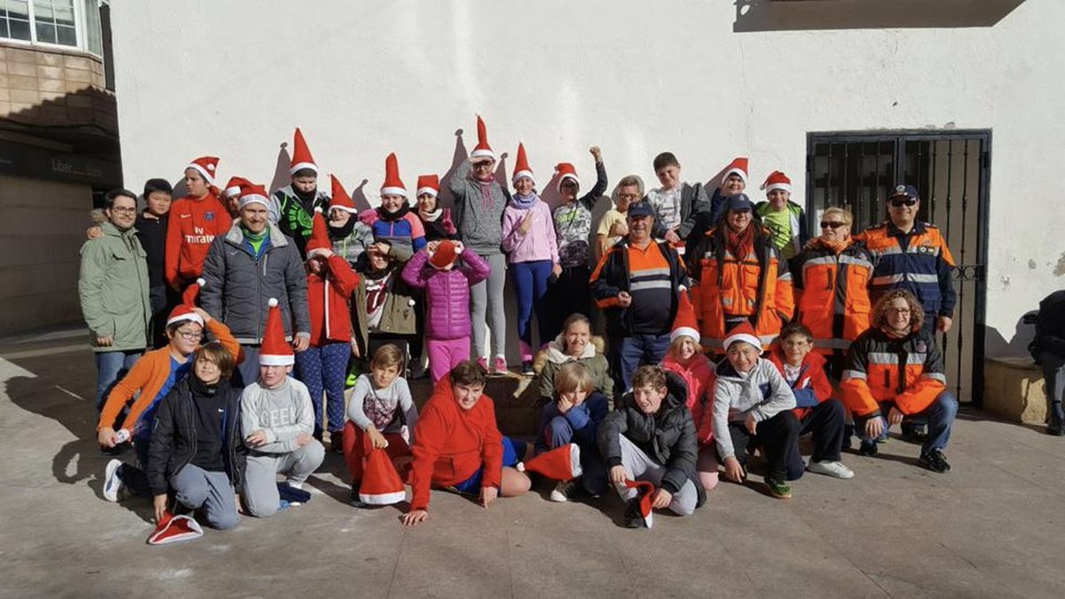 Esta mañana hemos colaborado con el <a href="/ceipIsabela/">CEIP La Isabela</a> en el entrenamiento de la San Silvestre.
#lasprotescuentan
