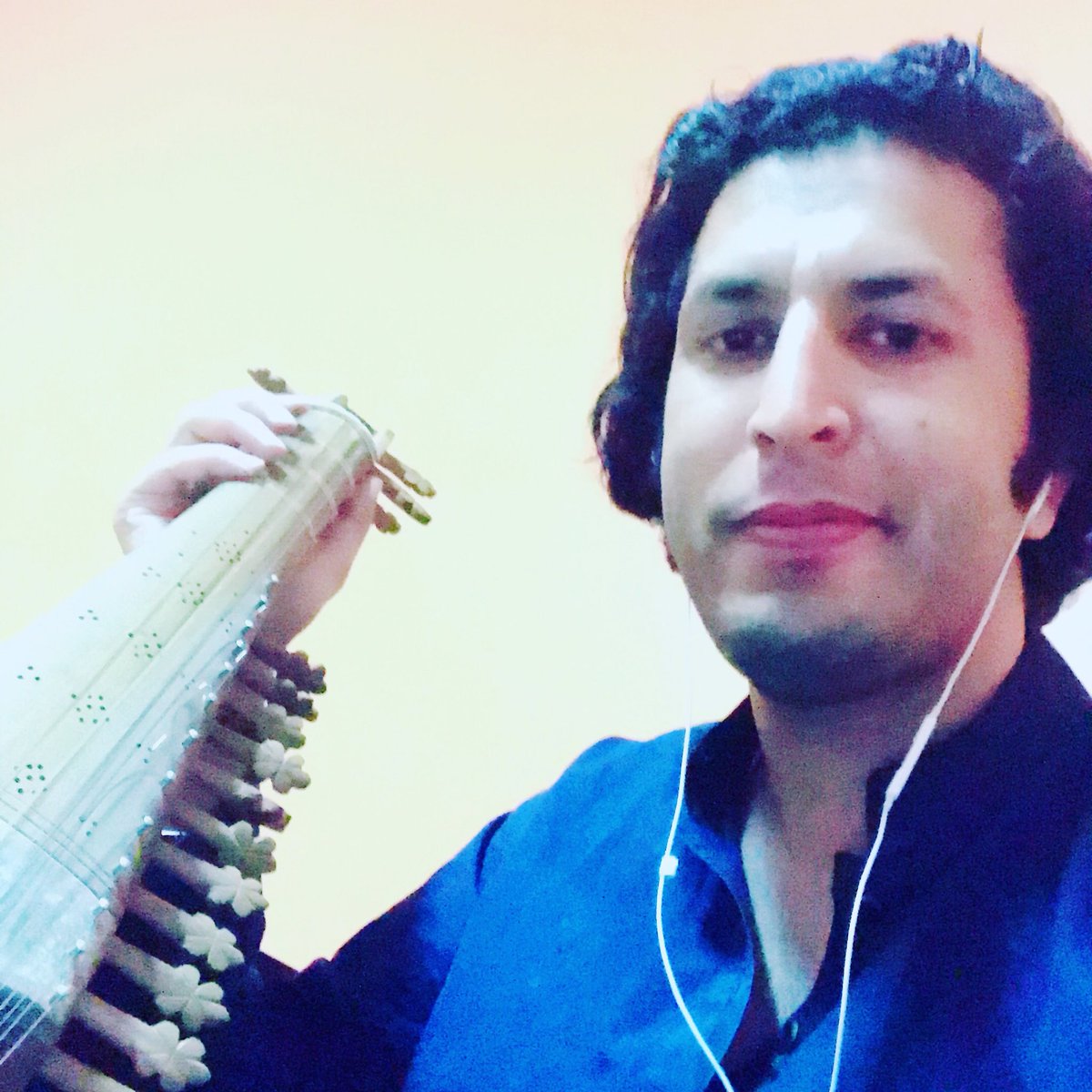 EngrDidarAhmad's tweet photo. New era of interest. #Robab #elearning #PashtoMusic #Indian #French #Tutor #Passion #Allrounder https://t.co/5cp4ppuLLa