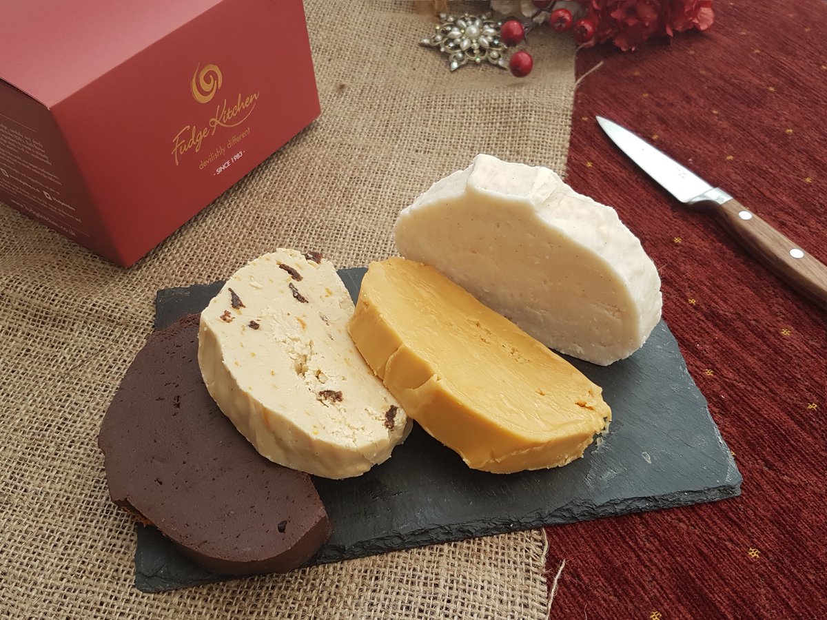 fudgekitchen's tweet photo. Looking for a #foodie #experience #Christmas gift? How about a #FudgeMakingExperience voucher, redeemable at any of our 7 shows. One hour learning the history, science and techniques of traditional fudge making, plus mucho sampling & take home your work: https://t.co/gEoOmjAT73 https://t.co/jT2njGlI1C