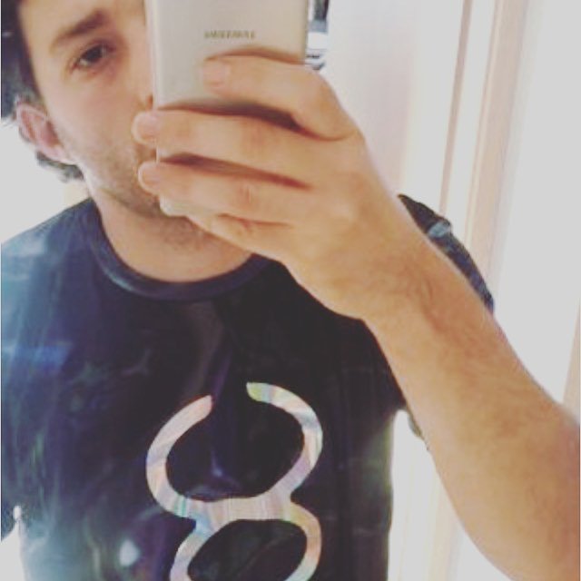 (っ◔◡◔)っ------🏳
📂 @don_elektrq rocking the @hyperalliance ੪ tee ift.tt/2oKcQZ1