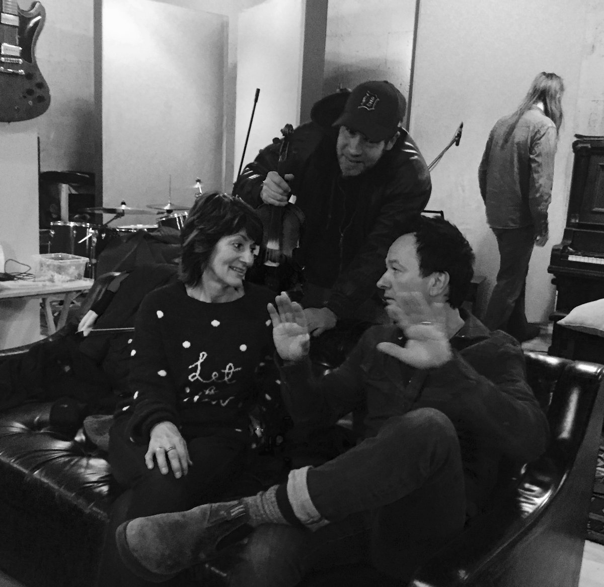 JimmyRankin's tweet image. Guess who dropped in to lay down some wicked tunes for my new album? Uber talented duo - #AshleyMacIsaac &amp;amp; #HildaChiasson #CapeBretonFiddleMusic #RawTalent