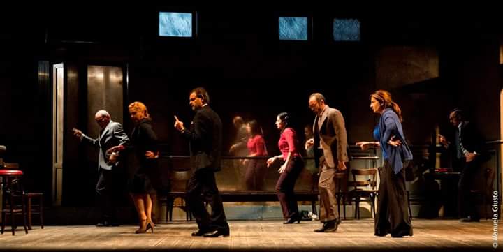 CPRsolution_'s tweet image. Al  Teatro Quirino di Roma, uno dei teatri più eleganti della Capitale - Monica Guerritore ha interpretato e messo in scena  Mariti e Mogli, tratto dall'omonimo film di Woody Allen.
@CPRsolution_ , quando la comunicazione si intreccia con la fantasia #Teatro #arte #cin