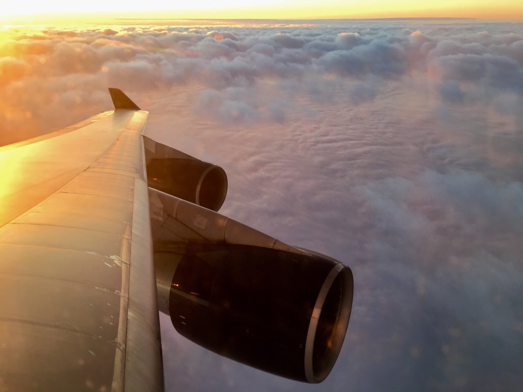 ByERussell's tweet photo. With #DL158 already in the air, the final US scheduled passenger 747 flight is flying into the history books: https://t.co/mRESr4v7Vn #DL747Farewell (Pic @photoJDL) https://t.co/ddJc0sn4ld