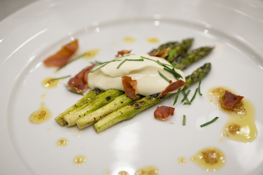 KERST TIP - Geroosterde Aspergesalade met Manzanilla en Rama ->
sherry.wine/nl/media-trade… #sherrylover #sherrywine #sherrychristmas #manzanilla