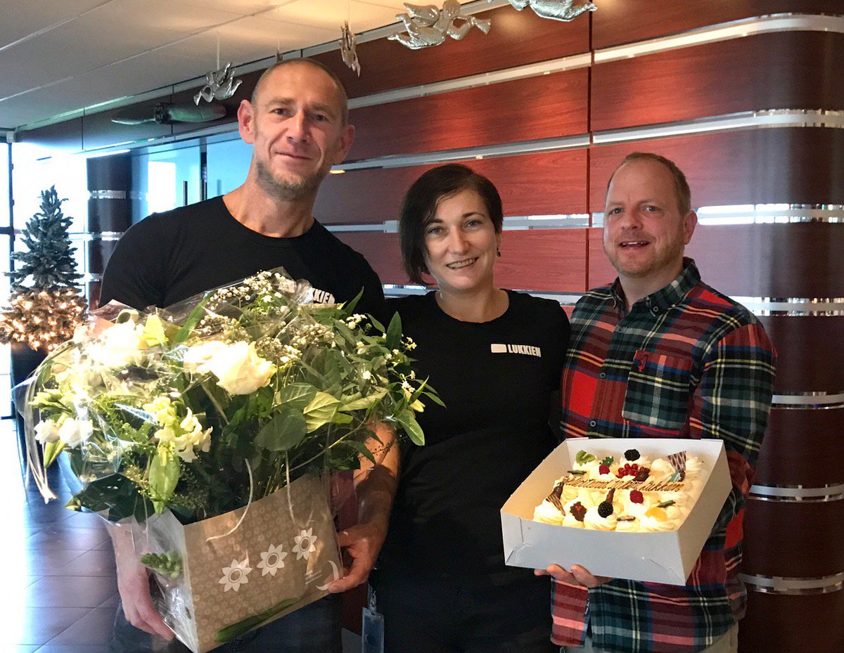 JUBILEUM! Onze Sandra Madic is alweer 10 jaar werkzaam bij Lukkien. Gefeliciteerd! 🎉😁
