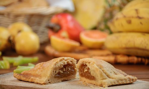 bienglace's tweet photo. La pâtisserie SURENA ouvre  une boutique éphémère les 22, 23 et 24 décembre au 9 rue de la pie 95100 Argenteuil ! Vous trouverez sur place des patés salés, sucrés, pain au beurre, bûche traditionnelle Surena, Mont-blanc, roulés confiture, gâteaux coco…. Bonnes fêtes 🎉 https://t.co/7KlbivHRJJ