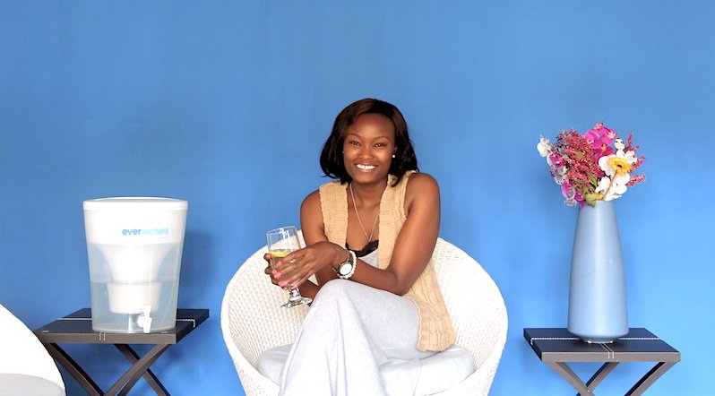 #CHRISTMAS SALE! Save up to 1290 Ksh. this holiday season on the Everwaters Stella Water Filter! Pay on delivery. FREE Shipping. Call 0708649876 to claim yours today 👊🏽  #DrinkBetterWater #LiveaBetterLife