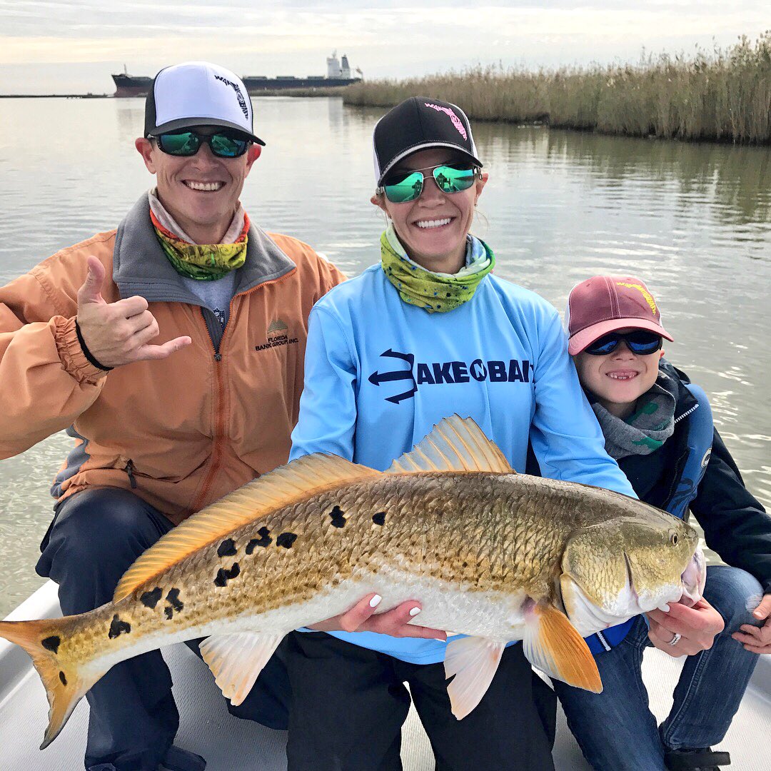 wakenbait's tweet image. Hudson family slaycation 💪
@weekend_warrior_fishing
@brittonelaine

wakenbait.com
#wakenbait #redfish #familythatslays #slaycation #veniceLA #Louisiana #fishing #inshorefishing #fishingapparel #weekendwarrior #ladyangler #frankthetank #girlswhofish #FL #getbaited
