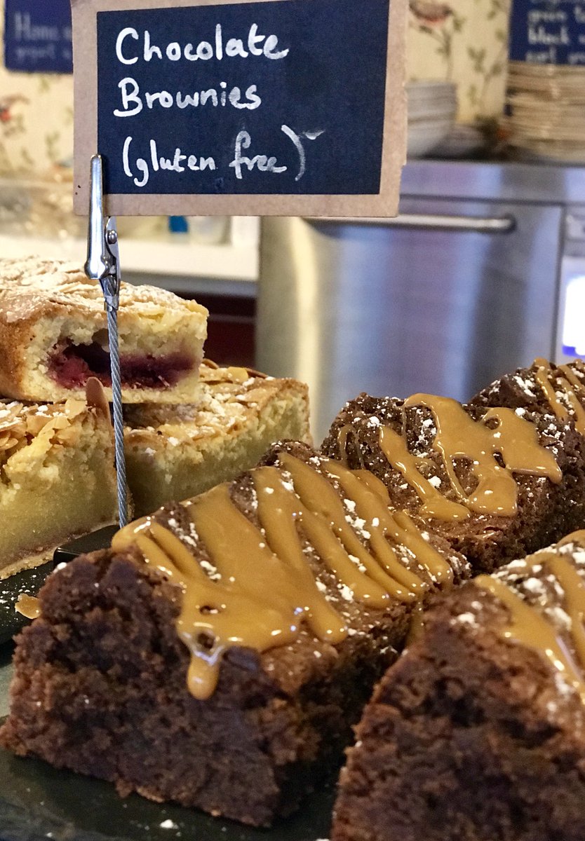 TheCreameryCan's tweet photo. Twinkle, twinkle little salted caramel brownie! @thecreamerycan 🌟 @crossgarpallas @DiscoverNI https://t.co/kivzGyOPPK