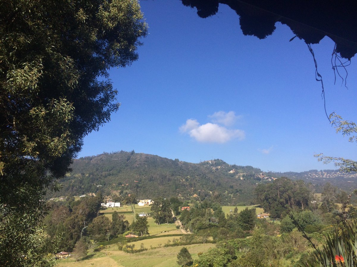 Littlepepps's tweet photo. #NavidadRadionica Desde La Calera #díasderadio  @radionica https://t.co/1hFH53vwE9