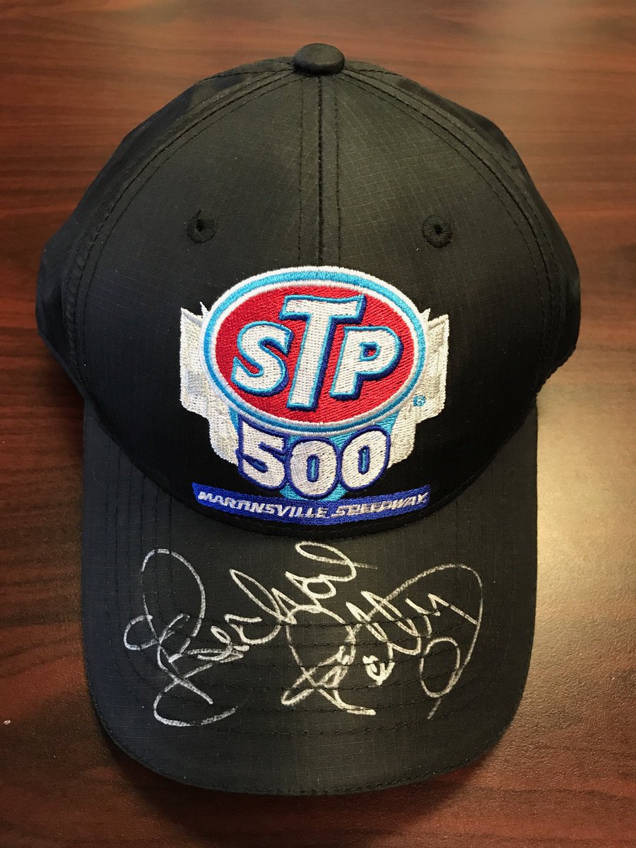 MartinsvilleSwy's tweet photo. GIVEAWAY: Need a last-minute 🎁 for the race fan in your life? Retweet this and follow us for a chance at this Richard Petty signed #STP500 hat! Winner announced 10 am tomorrow (Wednesday Dec. 20, 2017). 

#STP500 🎟️ make a great gift too: https://t.co/oOKXeads4k https://t.co/n0m5WhXVL9