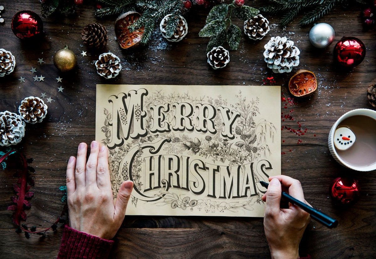 LiveMusicQuotes's tweet photo. Wishing everyone a Merry Christmas 🎄 and a Happy New Year 🎇 from Live Music Quotes. https://t.co/sdRuyIFL58