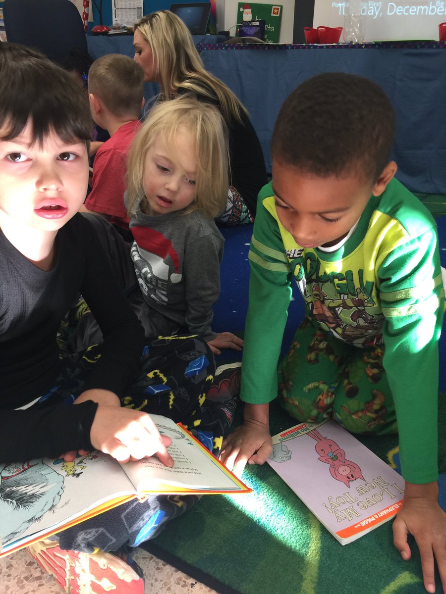 DrTower_Reading's tweet photo. First graders reading with the pre k😍#VBProvidencePride https://t.co/2tNl4tqew4