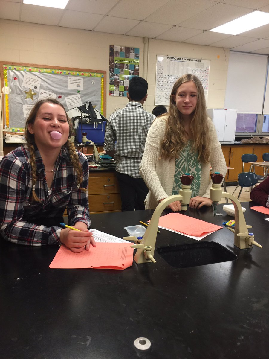 mrsnicolosi's tweet photo. Honors #chem Ss working together to show what they have learned about #chemicalformulas #PBL #science #learnbydoing @WHRHighSchool https://t.co/bopG9uezED