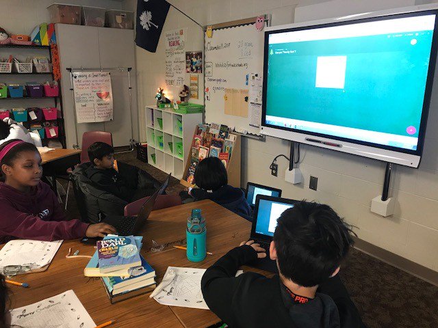 kimmerWVU's tweet photo. Q1: kiddos are sharing their thinking while solving a multi-step math problem posted on Padlet through Google Classroom #FMSD12Days https://t.co/iJru7z8iDL