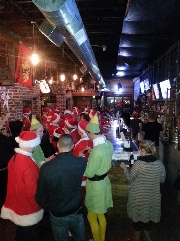 dtkirbys's tweet photo. It took me a lot of malls to get these guys in for a shot of #JamesonWhiskey #santabarcrawl #nobaddays https://t.co/mNHjDfGNqY