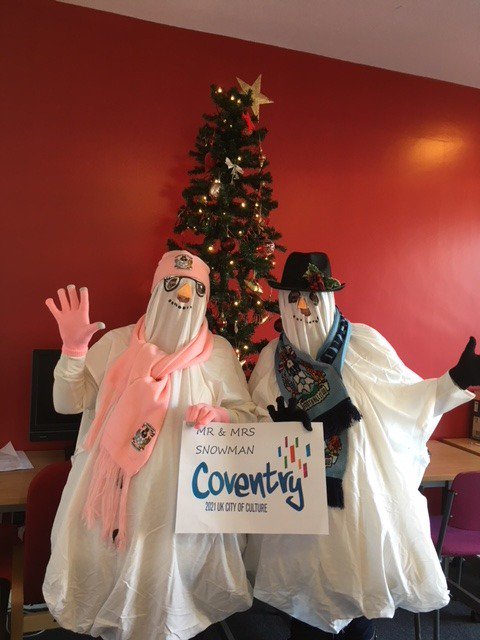 Warwick CRC (@warwickcrc) on Twitter photo The Best Christmas Duo for #WarwickXmas has been awarded to the fabulous ‘Mr & Mrs Snowman’, also known as Tina Perrins and Tracey Howe from <a href="/WarwickAppLing/">Warwick Applied Linguistics</a> (bonus points for the City of Culture reference!) The Best Christmas Duo for #WarwickXmas has been awarded to the fabulous ‘Mr & Mrs Snowman’, also known as Tina Perrins and Tracey Howe from <a href="/WarwickAppLing/">Warwick Applied Linguistics</a> (bonus points for the City of Culture reference!)