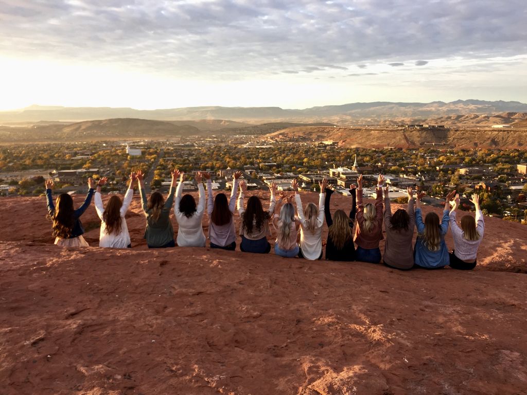 DanceDsu's tweet photo. After finals week, we're loving some time off from school! 🙌🏼 https://t.co/iUevP8t4us