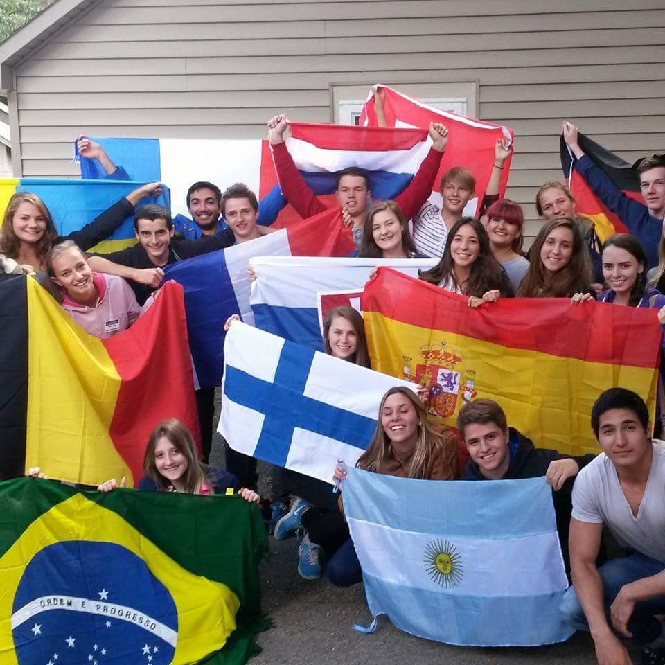 Rotary's tweet image. Every year, more than 8,000 students have the opportunity to learn a new language, discover another culture, and become global citizens through Rotary Youth Exchange. on.rotary.org/2AZpYuZ