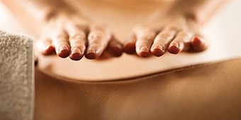 PorticoProp's tweet photo. Aches &amp; pains? Make the most of 3 x 1-hour massage treatments for £99 at Primrose Hill Massage https://t.co/TKokS7m1Fk #AdventOffers #Day18 #PrimroseHill https://t.co/f06lLg4Kna