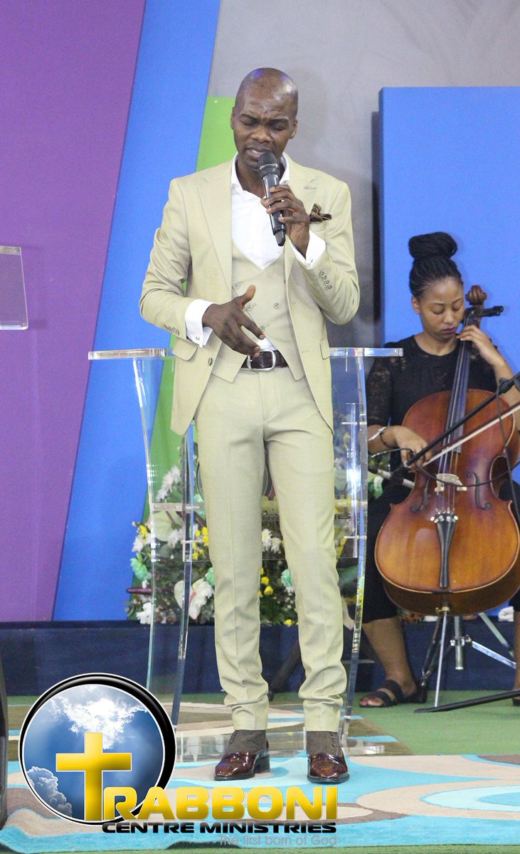 IAmLesegoDaniel's tweet photo. Call unto God and don’t ask Him [Jeremiah 33:3]. #CallUntoGod #ExpectTheUnknown https://t.co/41Q3g8ekDo