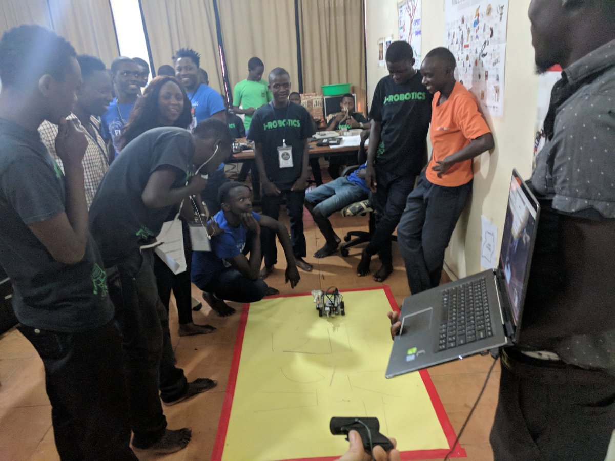 JustCauseCanada's tweet photo. NeXT E-lympics are live! #teamCanada #teamUganda #Fusbots #JRobotics #RenaissanceRobotics @4525FRC #omgrobots https://t.co/P3nGYdjAjT