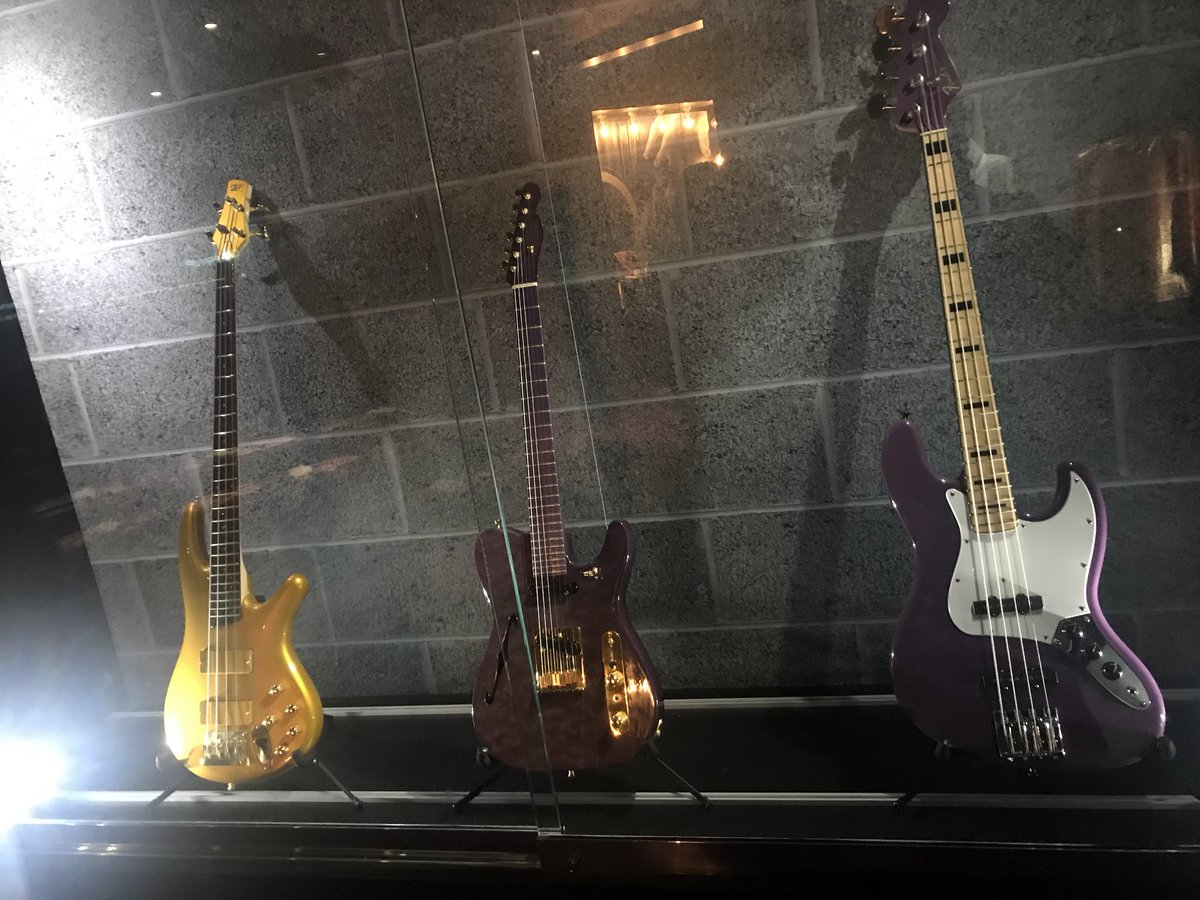 Holding Prince’ purple acoustic guitar <a href="/princeexhibit/">My Name is Prince</a> <a href="/TheO2/">The O2</a> for a few minutes was so special! Thank you for this great experience. 

youtu.be/Naj7oxbQYtw